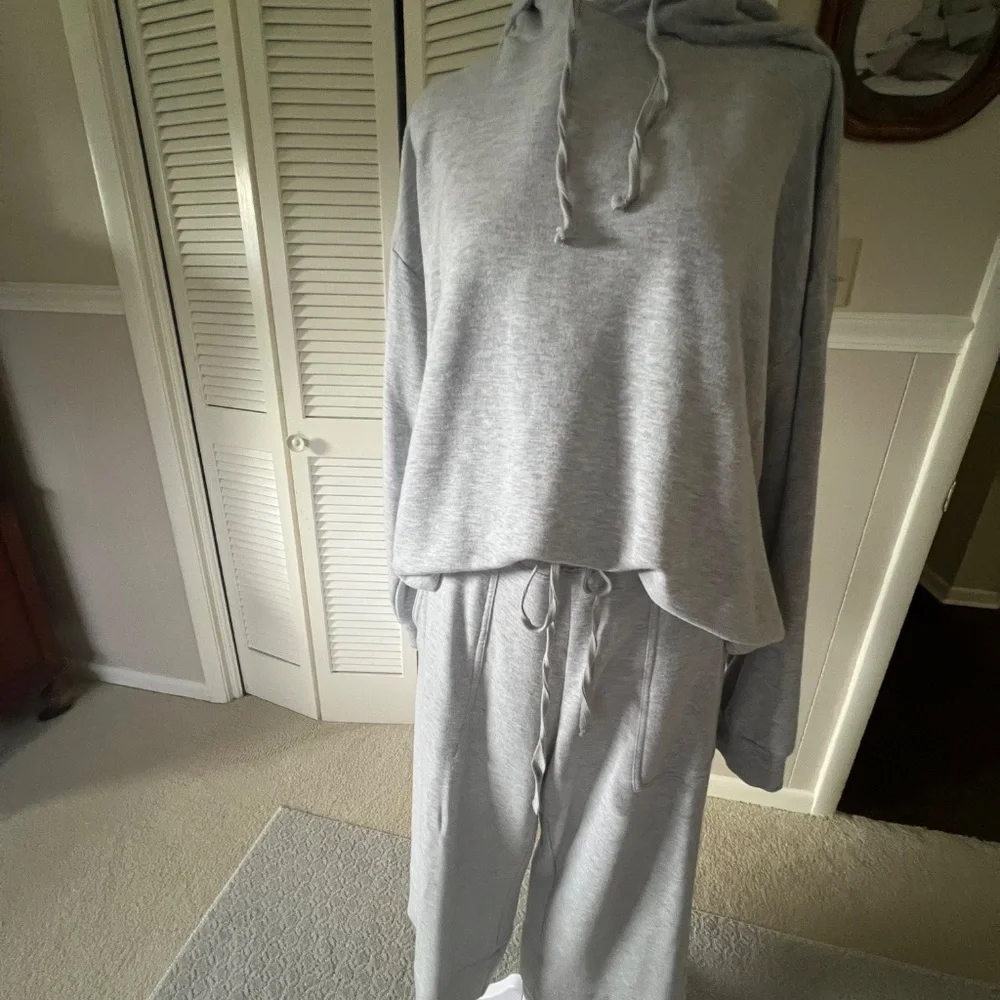 Quince casual set - Picture 8 of 16